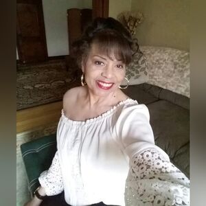 NEW YORK & CO. OFF-THE-SHOULDER LACE BLOUSE